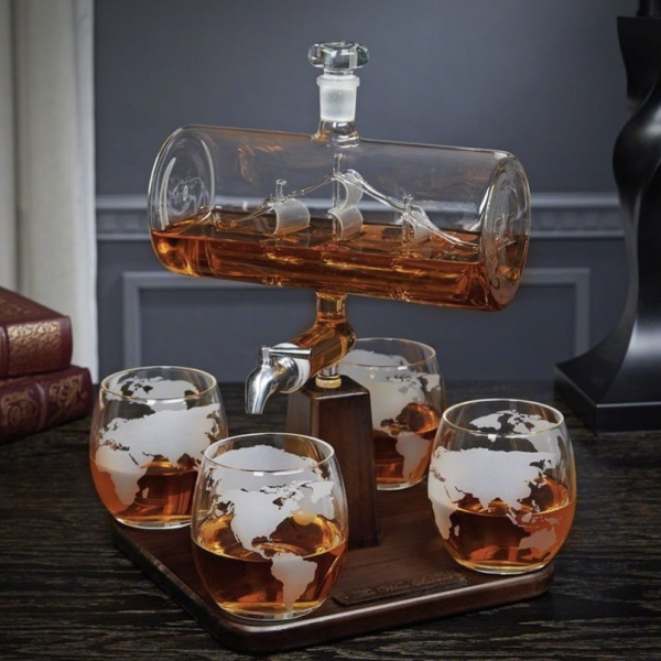 Decanter Whiskey